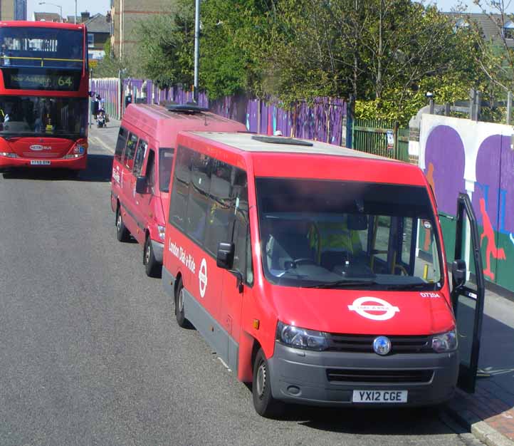 TfL London Dial-a-Ride Bluebird D7204